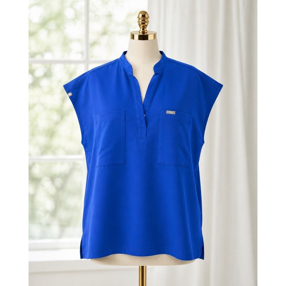 FIGS Scrub Top Womens XXL Blue Sleeveless V-Neck Technical Pockets